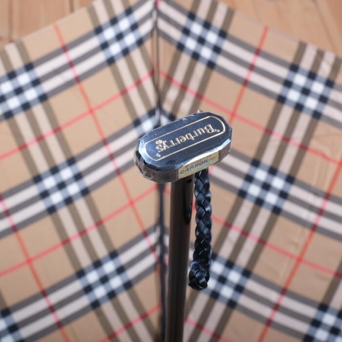お買い得!美品!BURBERRYS バーバリーズ ヴィンテージ 折り畳み お買い得!美品!BURBERRYS バーバリーズ ヴィンテージ 折り畳み