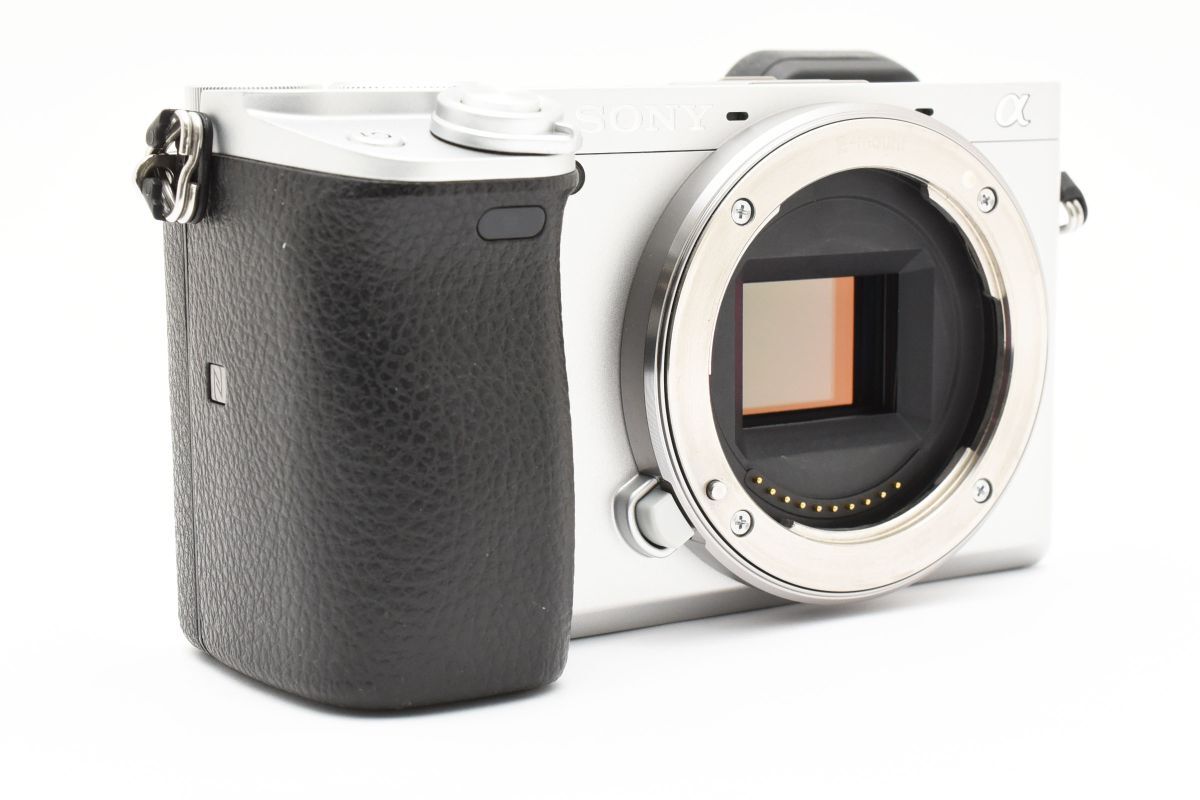 新品)SONY (ソニー) α6400 ボディ ILCE-6400 ブラック（商品ID