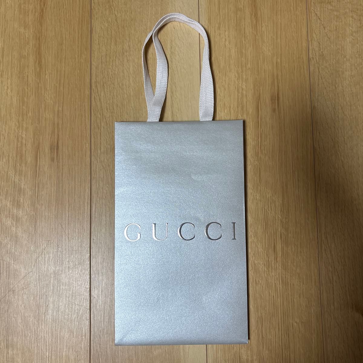 GUCCI グッチ ショップ袋 ショッパー シルバー 限定 ブランド GUCCI グッチ ショップ袋 ショッパー シルバー 限定 ブランド