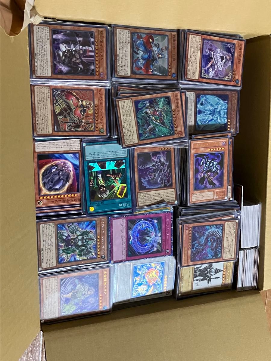 遊戯王スーパーレア以上500枚以上ノーマル 3000枚以上 引退品 遊戯王スーパーレア以上500枚以上ノーマル 3000枚以上 引退品