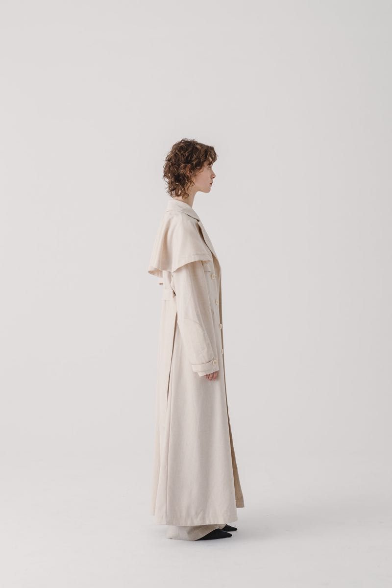 新品タグ付】Eaphi エフィー ASYMMETRY CAPE TRENCH COAT 新品タグ付】Eaphi エフィー ASYMMETRY CAPE TRENCH COAT