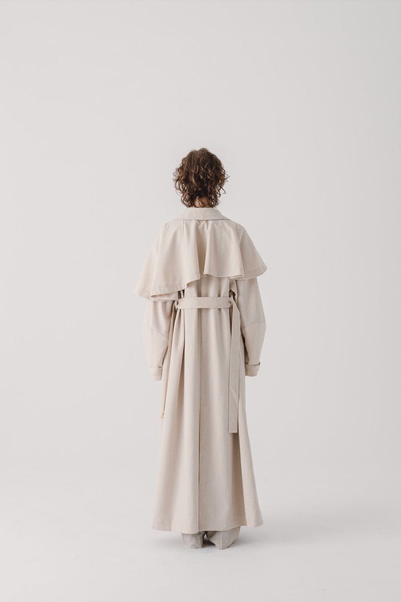 新品タグ付】Eaphi エフィー ASYMMETRY CAPE TRENCH COAT 新品タグ付】Eaphi エフィー ASYMMETRY CAPE TRENCH COAT