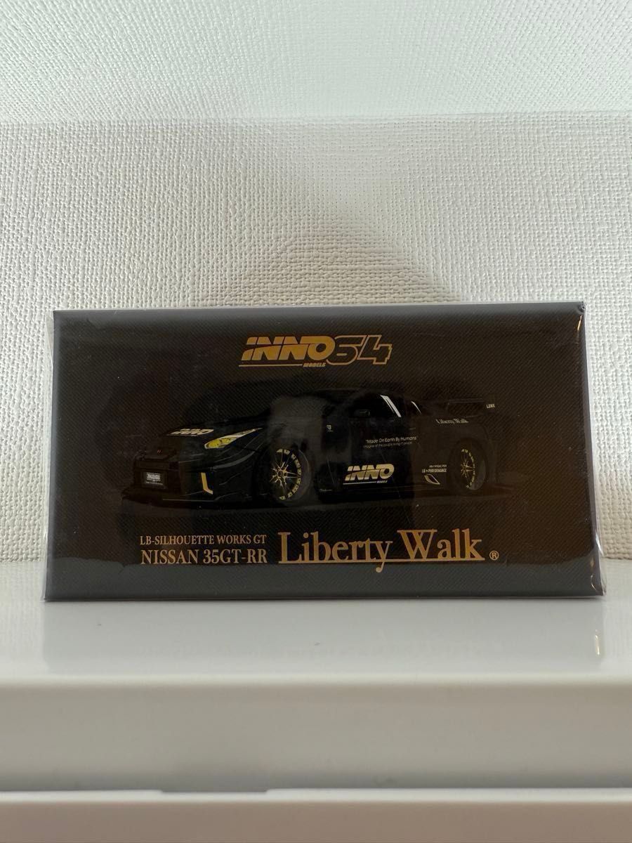 Inno models イノモデル 1/64 LBWK リバティーウォーク 35GT-RR Inno models イノモデル 1/64 LBWK リバティーウォーク 35GT-RR