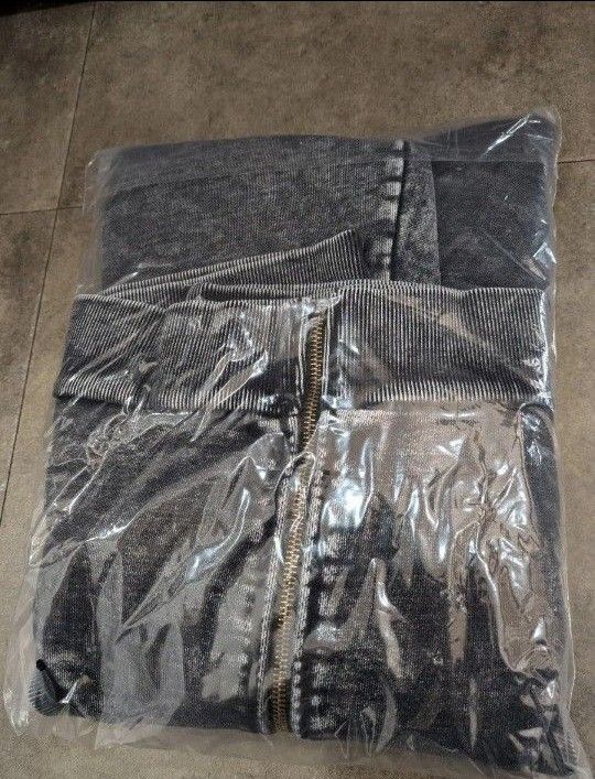 MAZZEL ジップアップパーカー Mサイズ BMSG マーゼル グッズ MAZZEL ジップアップパーカー Mサイズ BMSG マーゼル グッズ