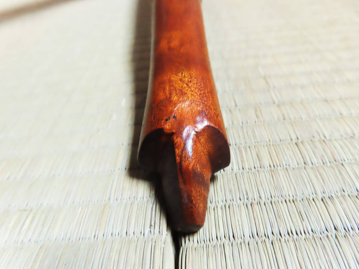 弓道 弓 和弓 竹弓 在銘 丸目敬次 並寸 全長約220cm 重量約573g 弓道 弓 和弓 竹弓 在銘 丸目敬次 並寸 全長約220cm 重量約573g