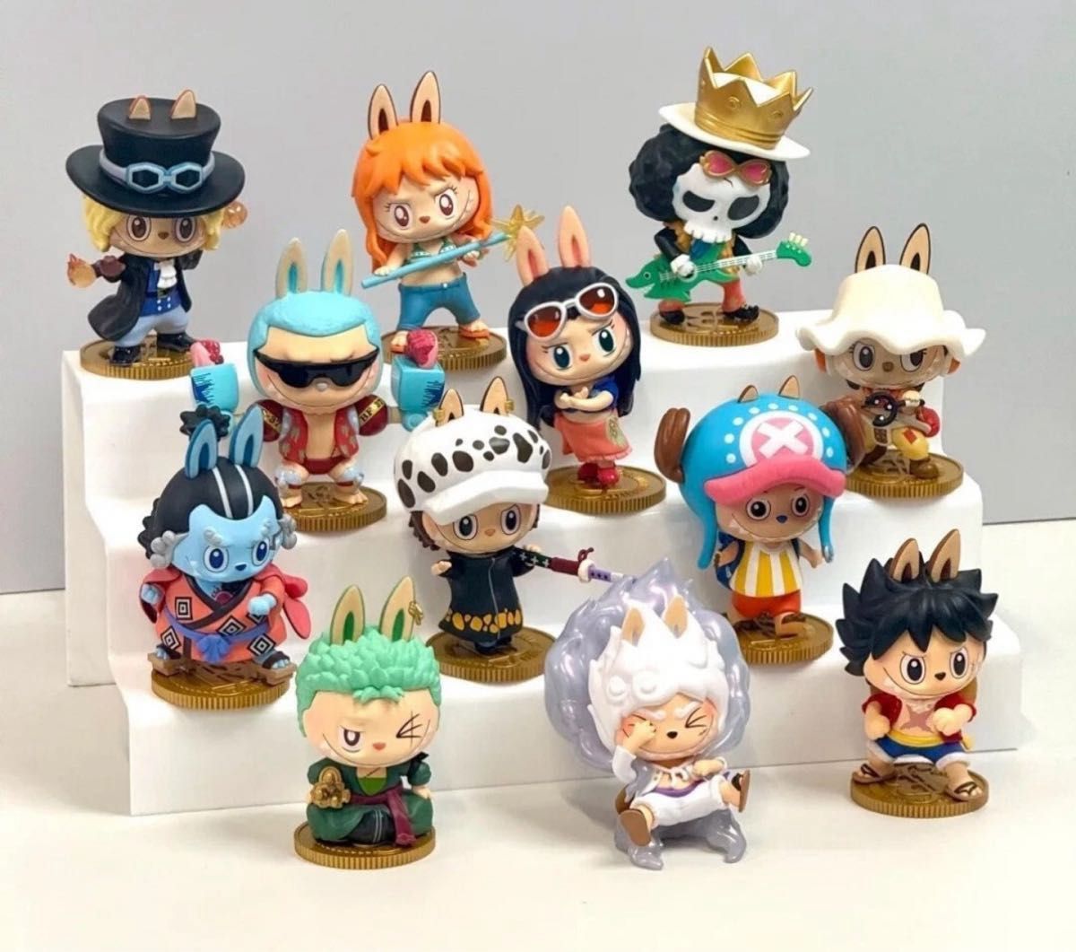 POP MART】labubu x ONE PIECE ラブブ&ワンピースコラボ The POP MART】labubu x ONE PIECE ラブブ&ワンピースコラボ The