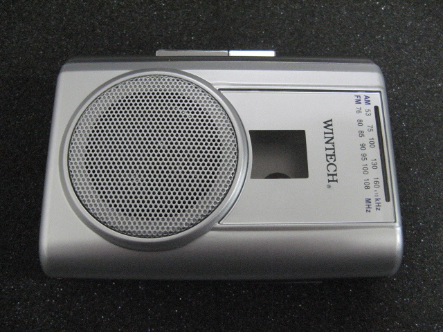WINTECH (PCT-02RM) カセットテープレコーダ 録音対応 ★AM/FMラジオ機能搭載★_画像2