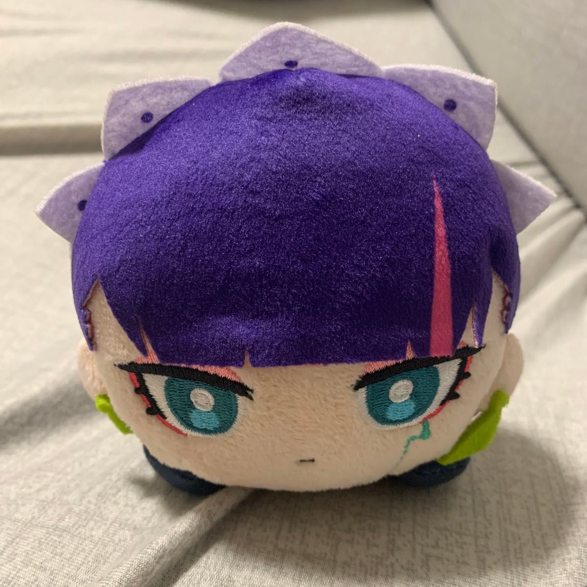 ずっと真夜中でいいのに 寝そべりぬいぐるみ にらちゃん メイド
