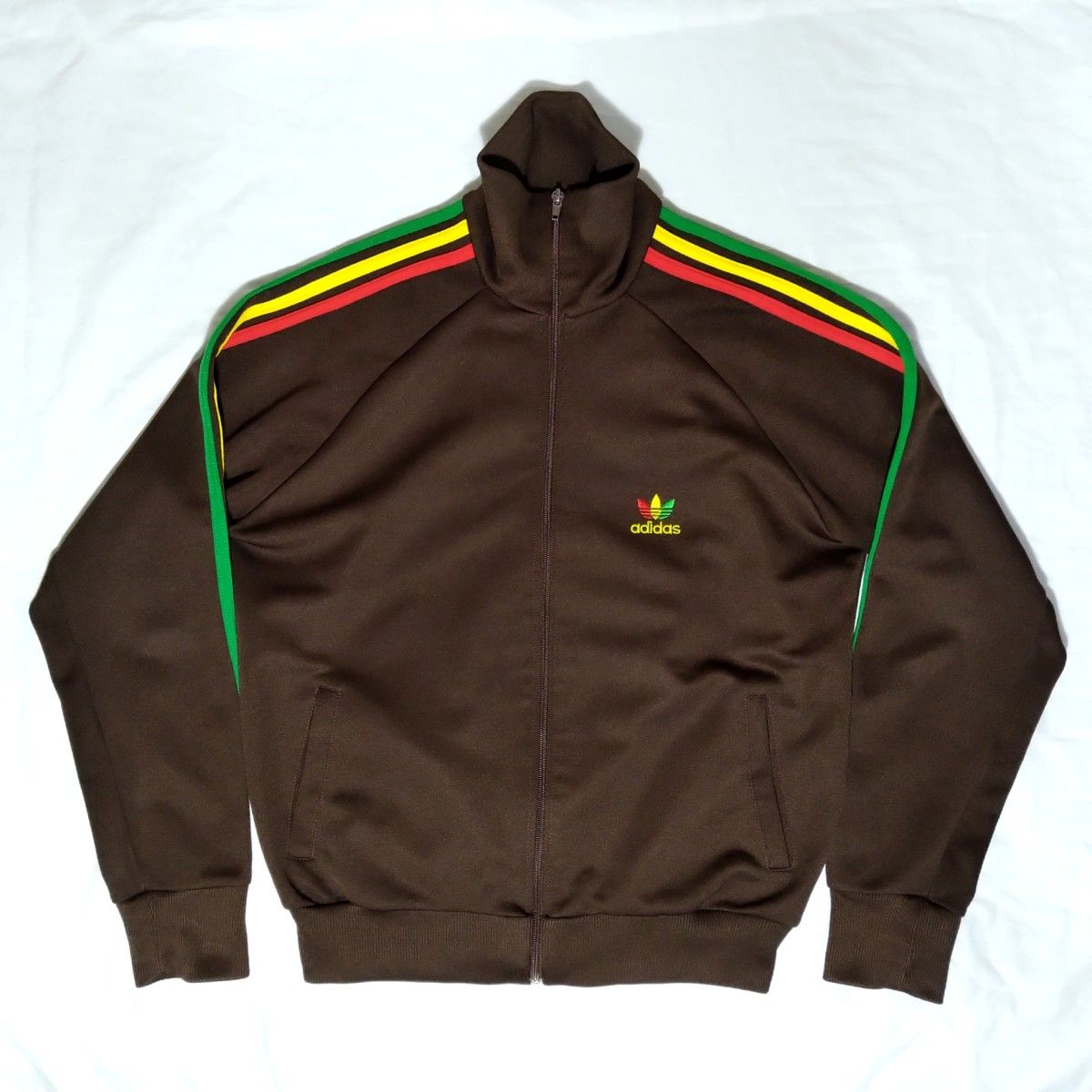 希少】adidas ブラウン×ラスタカラー トラックジャケット 希少】adidas ブラウン×ラスタカラー トラックジャケット