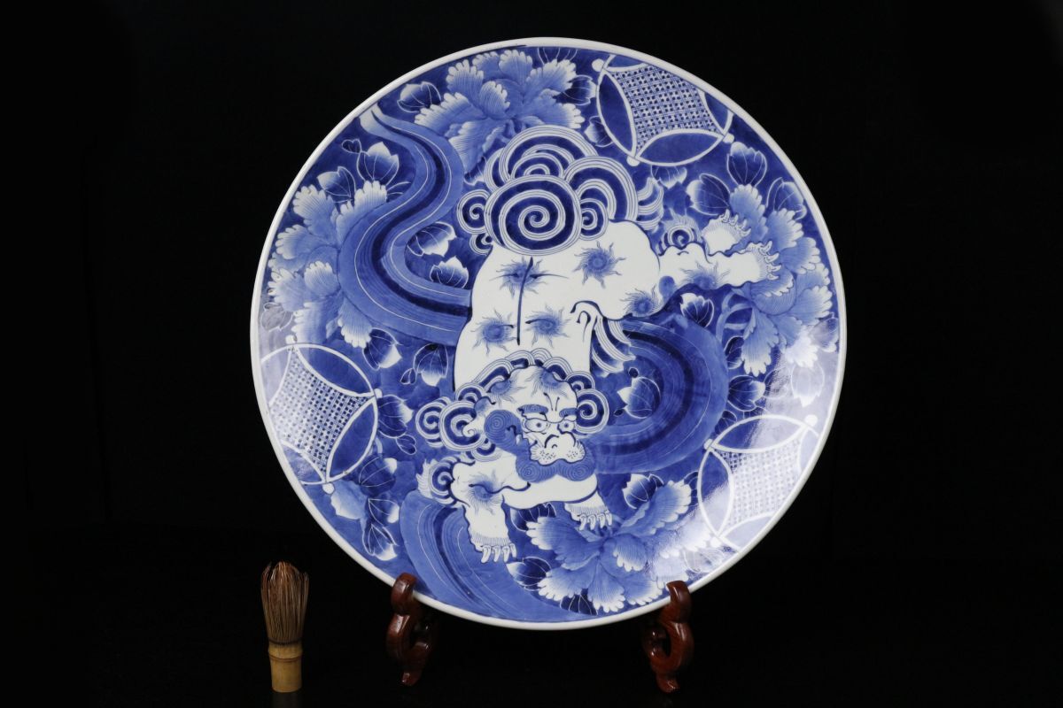 LIG】古伊万里 大明成化年製 染付 牡丹獅子文大皿 特大50㎝ 平鉢 LIG】古伊万里 大明成化年製 染付 牡丹獅子文大皿 特大50㎝ 平鉢