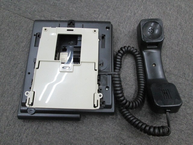 壁掛け部品付き×2台
