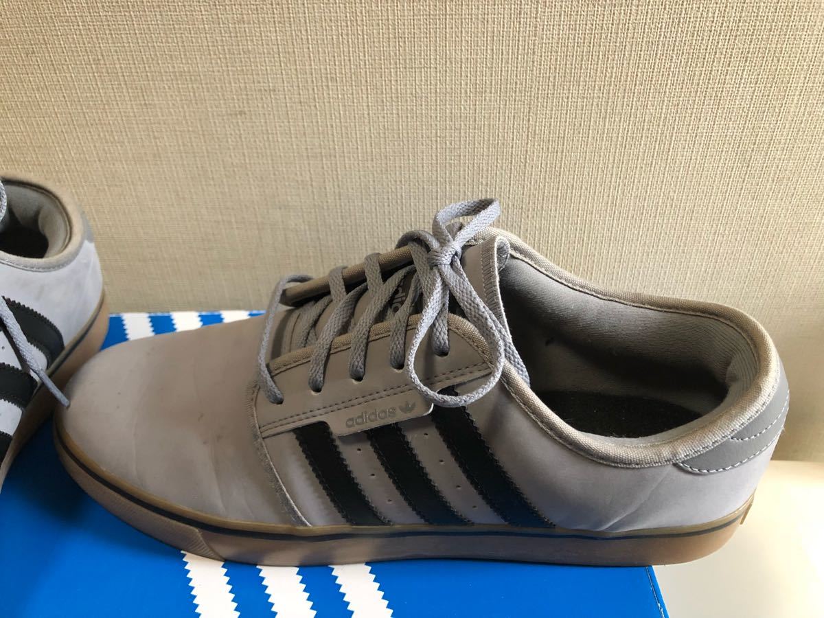 adidas スニーカー 品番 s85312 レア