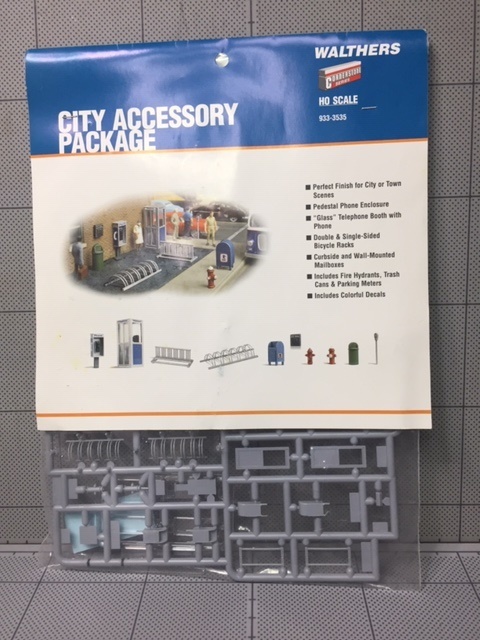 1/87 Walthers City Accessory Package_画像1