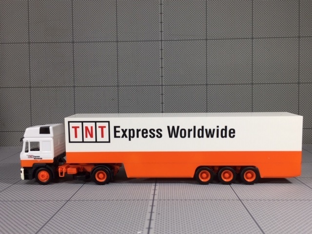 ヘルパ 1/87 Herpa MAN F2000 Euro "TNT Express Worldwide"