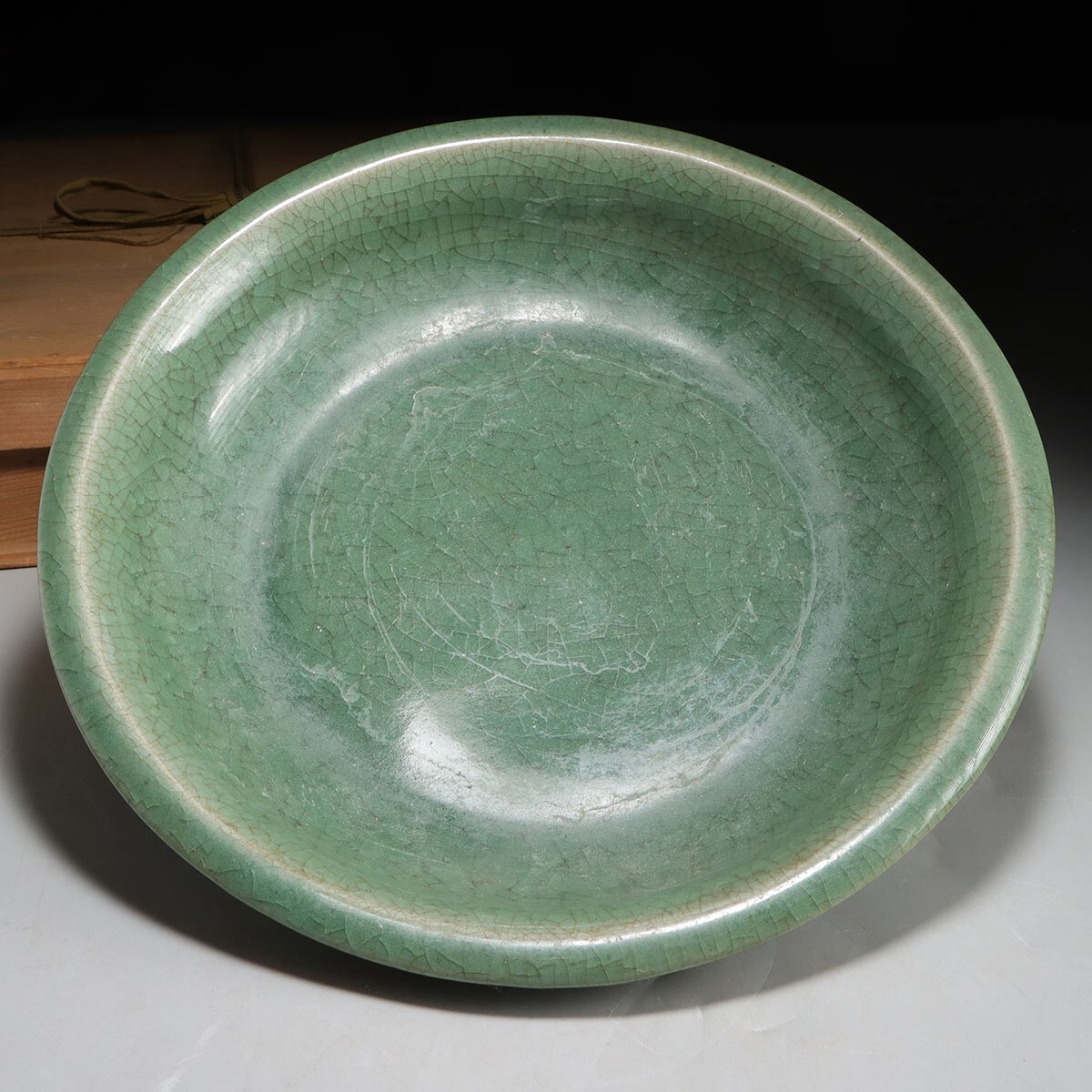 PK801. 中国古玩 青磁 大皿 直径36cm 合箱 / 陶器陶芸古美術時代 PK801. 中国古玩 青磁 大皿 直径36cm 合箱 / 陶器陶芸古美術時代