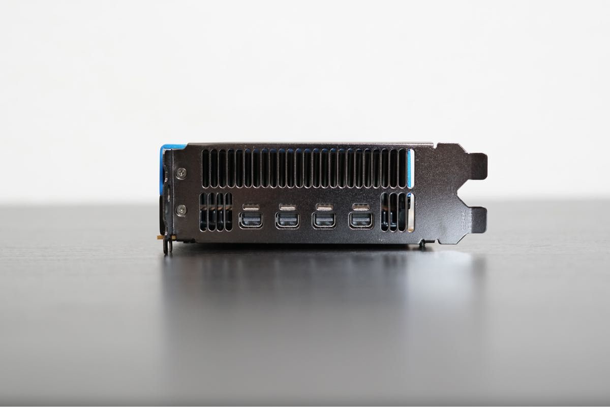 AMD Radeon Pro V320 8GB WX8200化済み|Yahoo!フリマ(旧PayPay AMD Radeon Pro V320 8GB WX8200化済み|Yahoo!フリマ(旧PayPay