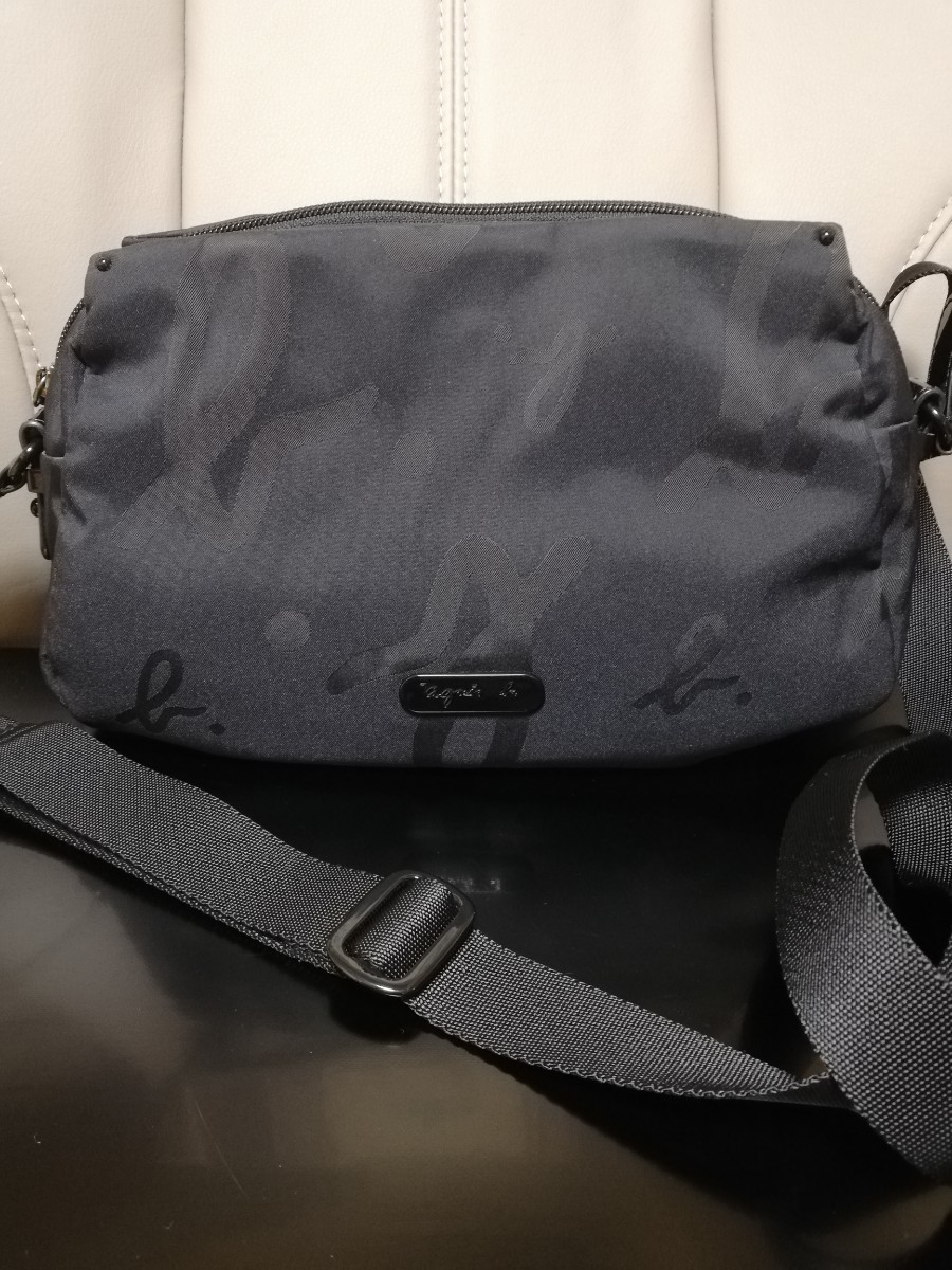 絶品】 アニエスベーショルダーバッグ - ショルダーバッグ