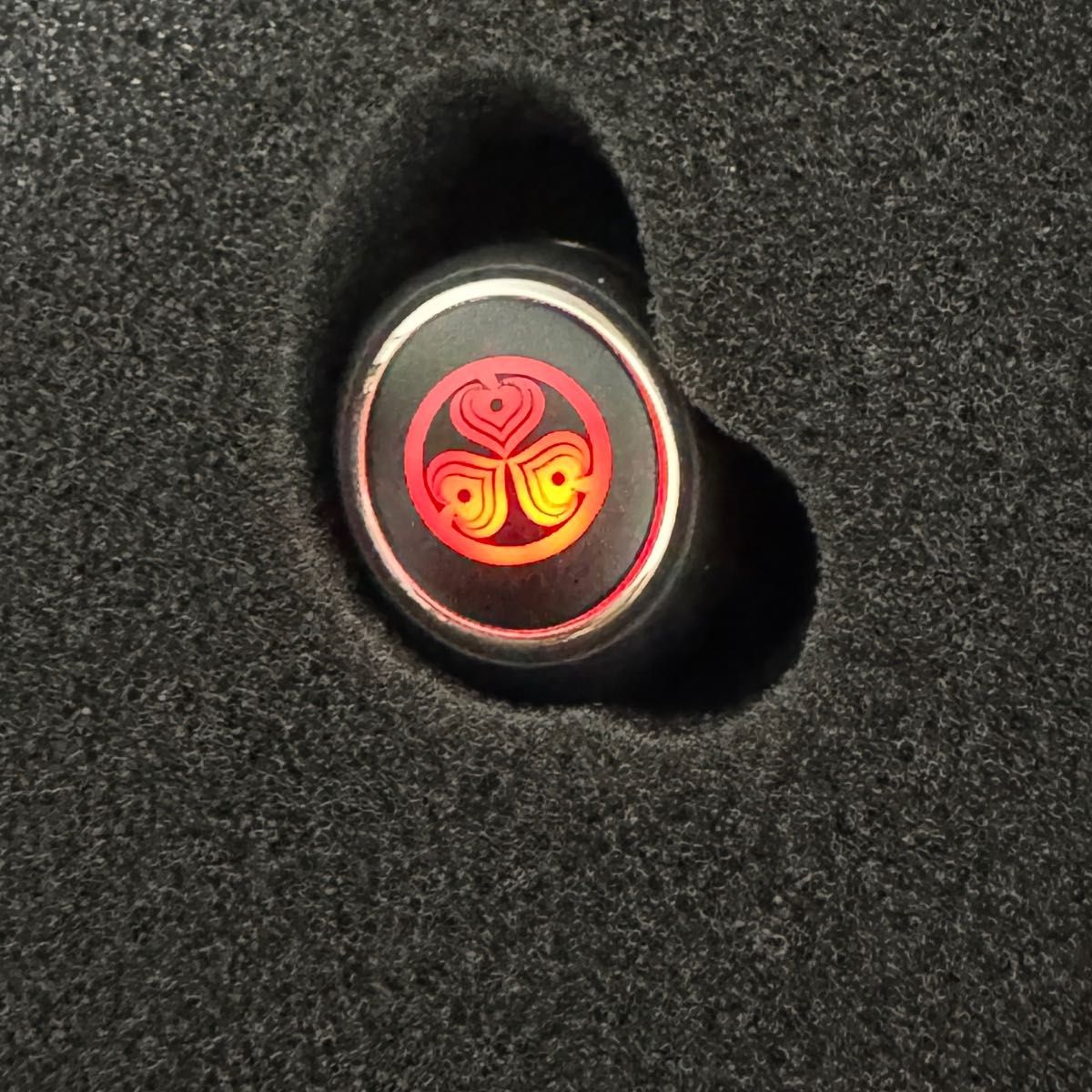 HIMEHINA TRUE WIRELESS EARPHONES AOW01 ガイダンスボイス入り HIMEHINA TRUE WIRELESS EARPHONES AOW01 ガイダンスボイス入り