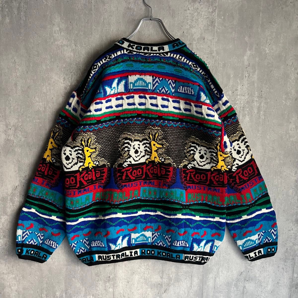 COOGI クージー 90s オーストラリア製 アニマル柄 ウール3D COOGI クージー 90s オーストラリア製 アニマル柄 ウール3D