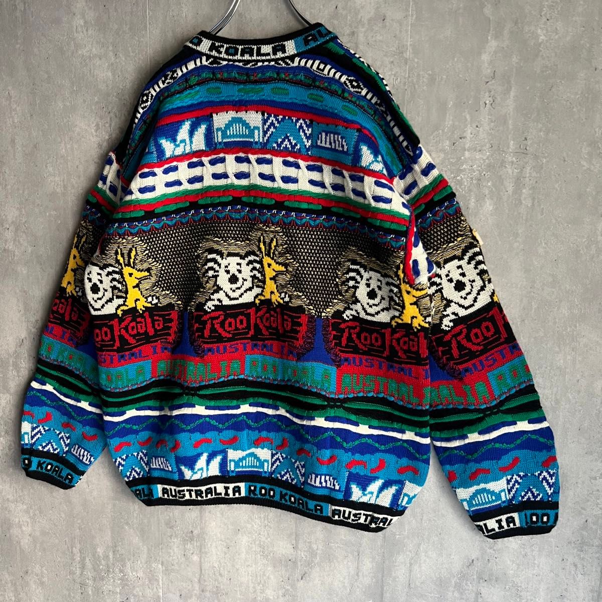 COOGI クージー 90s オーストラリア製 アニマル柄 ウール3D COOGI クージー 90s オーストラリア製 アニマル柄 ウール3D