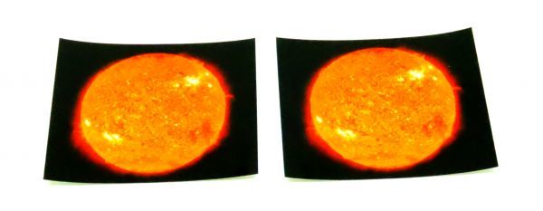 太陽　パワー　ステッカー　２枚セット　約4ｃｍ×約5ｃｍ　簡易防水　魔除　厄除　グッズ_画像2