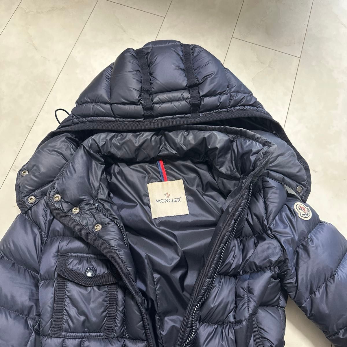 モンクレール エルミンヌ ネイビー 00 MONCLER|Yahoo!フリマ モンクレール エルミンヌ ネイビー 00 MONCLER|Yahoo!フリマ