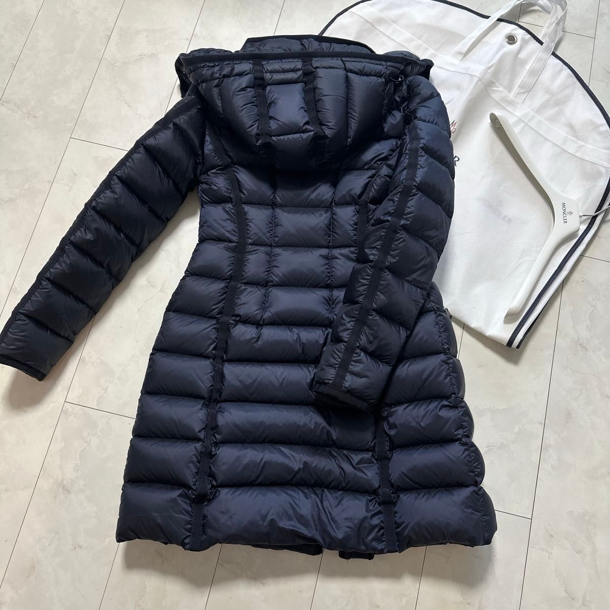 モンクレール エルミンヌ ネイビー 00 MONCLER|Yahoo!フリマ モンクレール エルミンヌ ネイビー 00 MONCLER|Yahoo!フリマ