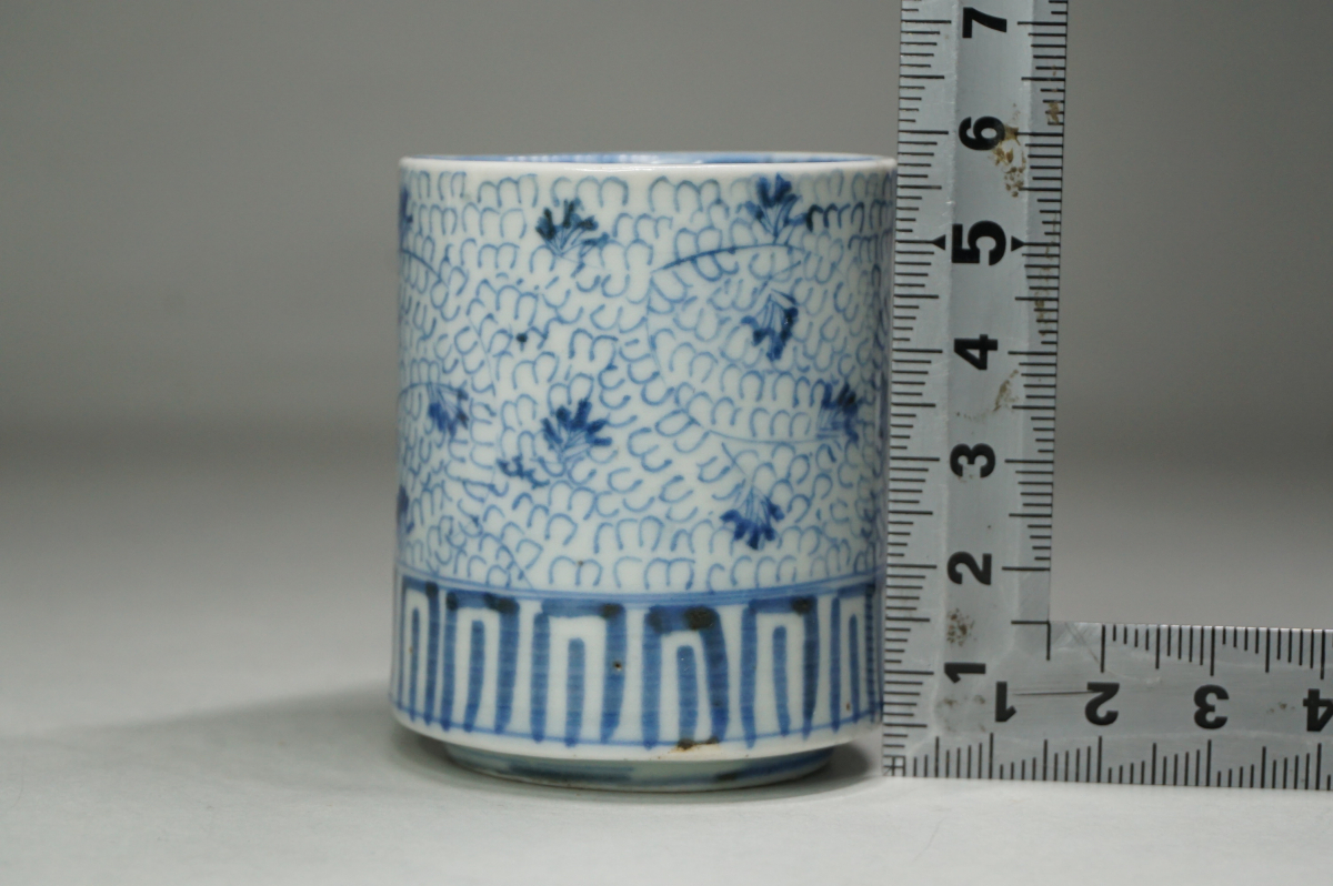 蕎麦猪口 古伊万里 微塵唐草 覗き のぞき ぐい呑み 酒器 江戸期 蕎麦猪口 古伊万里 微塵唐草 覗き のぞき ぐい呑み 酒器 江戸期