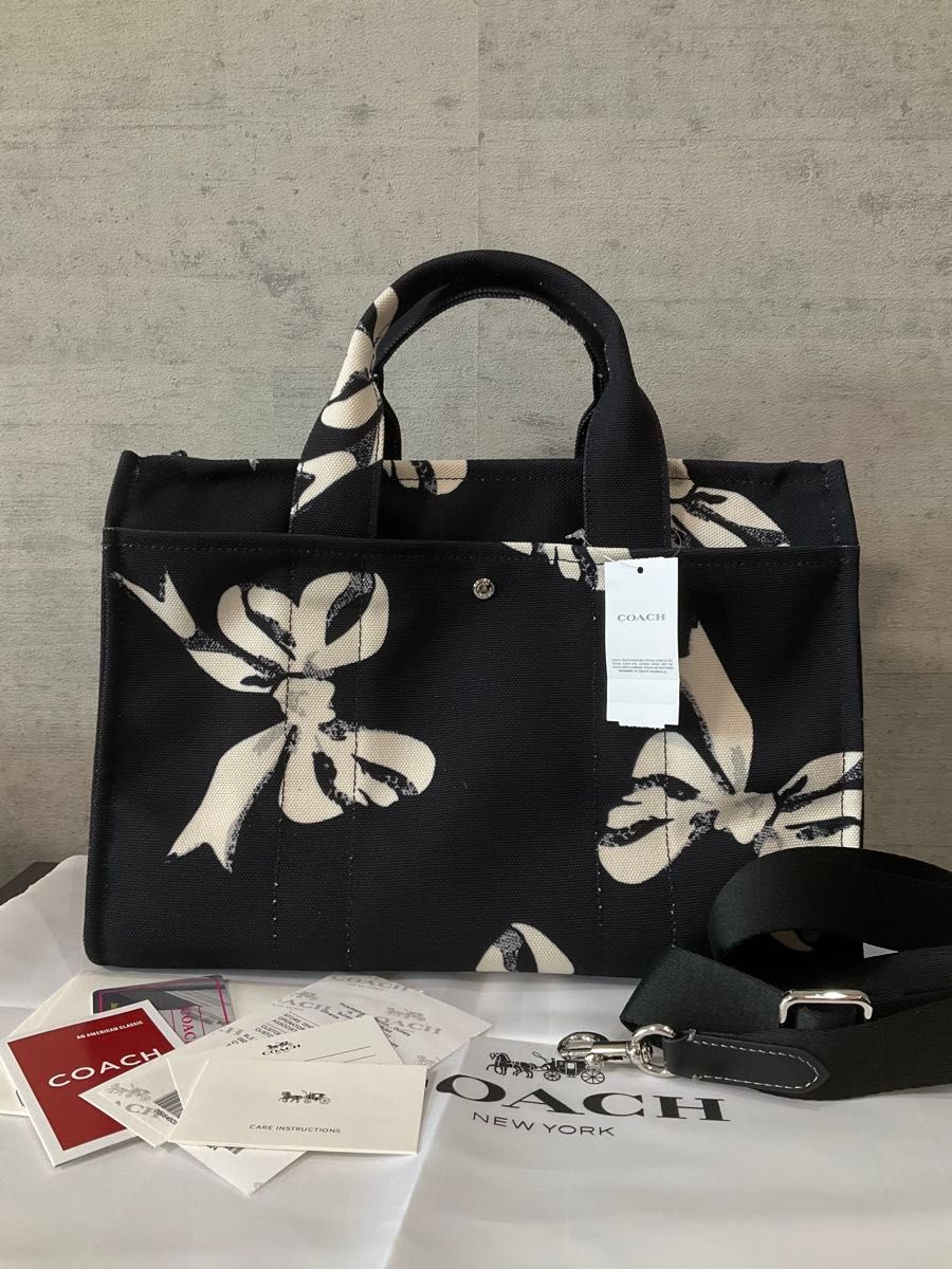 新品 COACH カーゴトート35 リボン ショルダーバッグ トート 新品 COACH カーゴトート35 リボン ショルダーバッグ トート