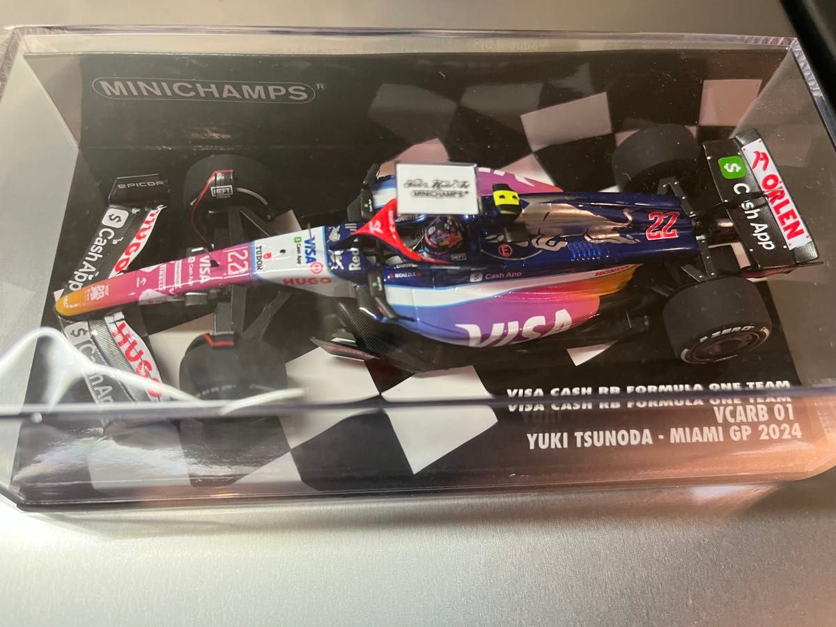 ミニチャンプス 角田裕毅 ビザキャッシュアップRB 2024マイアミGP