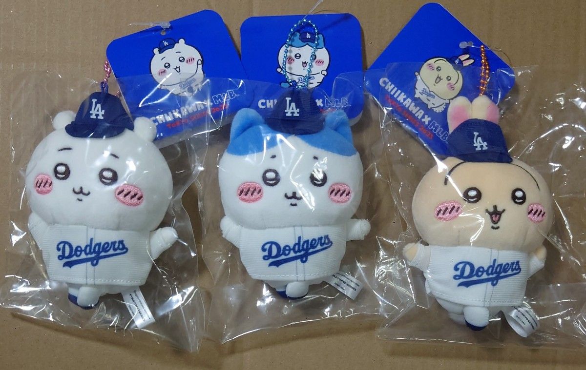 ドジャース ちいかわ&ハチワレ&うさぎ ぬいぐるみマスコット ドジャース ちいかわ&ハチワレ&うさぎ ぬいぐるみマスコット