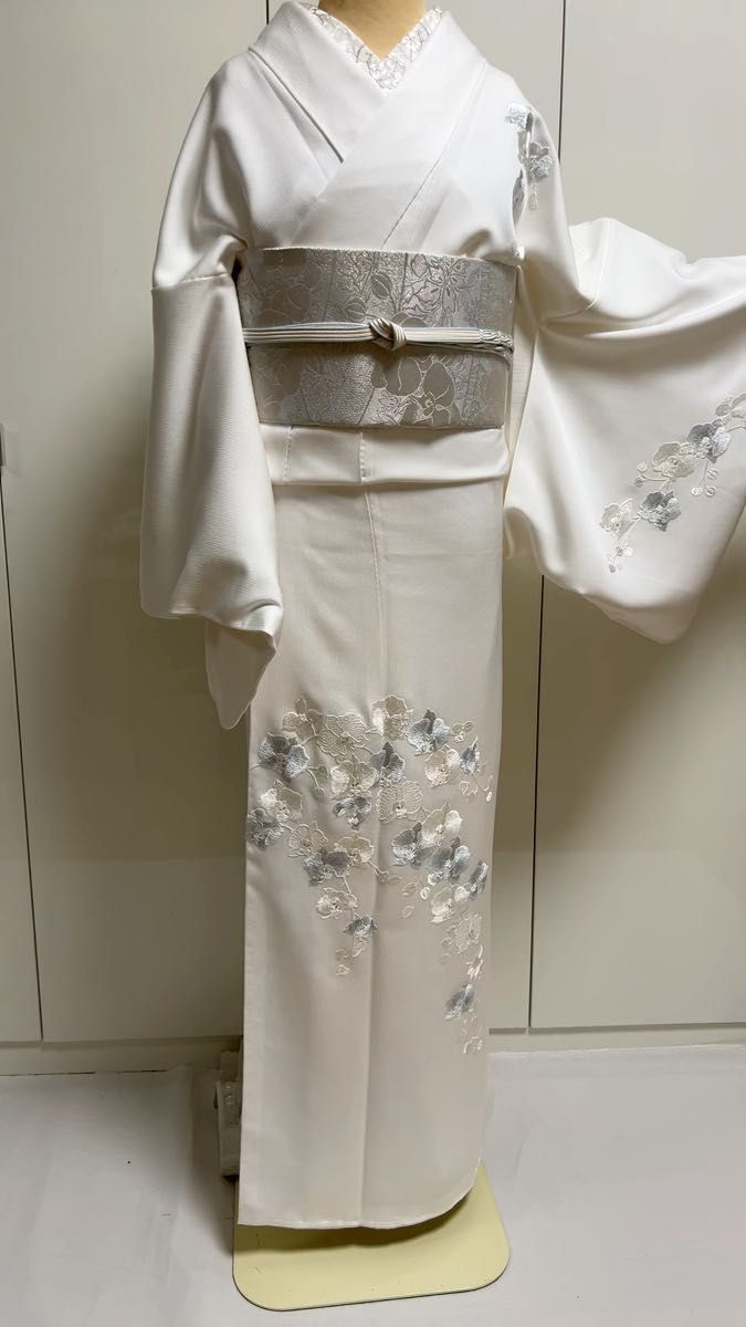 訪問着 白 胡蝶蘭 刺繍 ししゅう Lサイズ 袷 着物 きもの お仕立て上がり 正絹