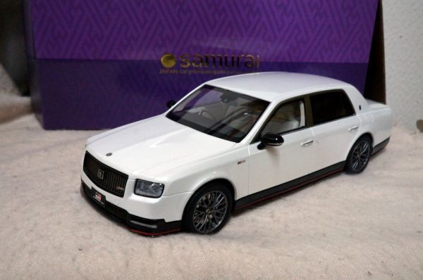 京商 サムライ トヨタ センチュリー GRMN 1/18 ミニカー 白 www