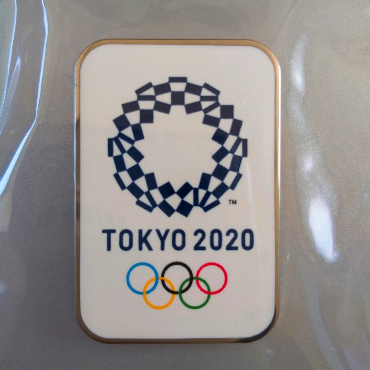 【送料無料】東京オリンピック 市松模様 ピンバッチ2種類