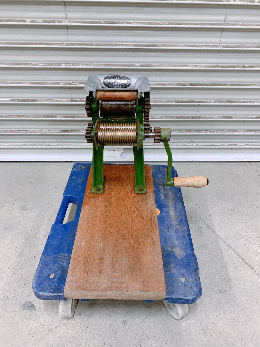 現状品 中古 動作OK 小野式製麺機1型 切幅2mm 小野機械 製麺機 現状品 中古 動作OK 小野式製麺機1型 切幅2mm 小野機械 製麺機