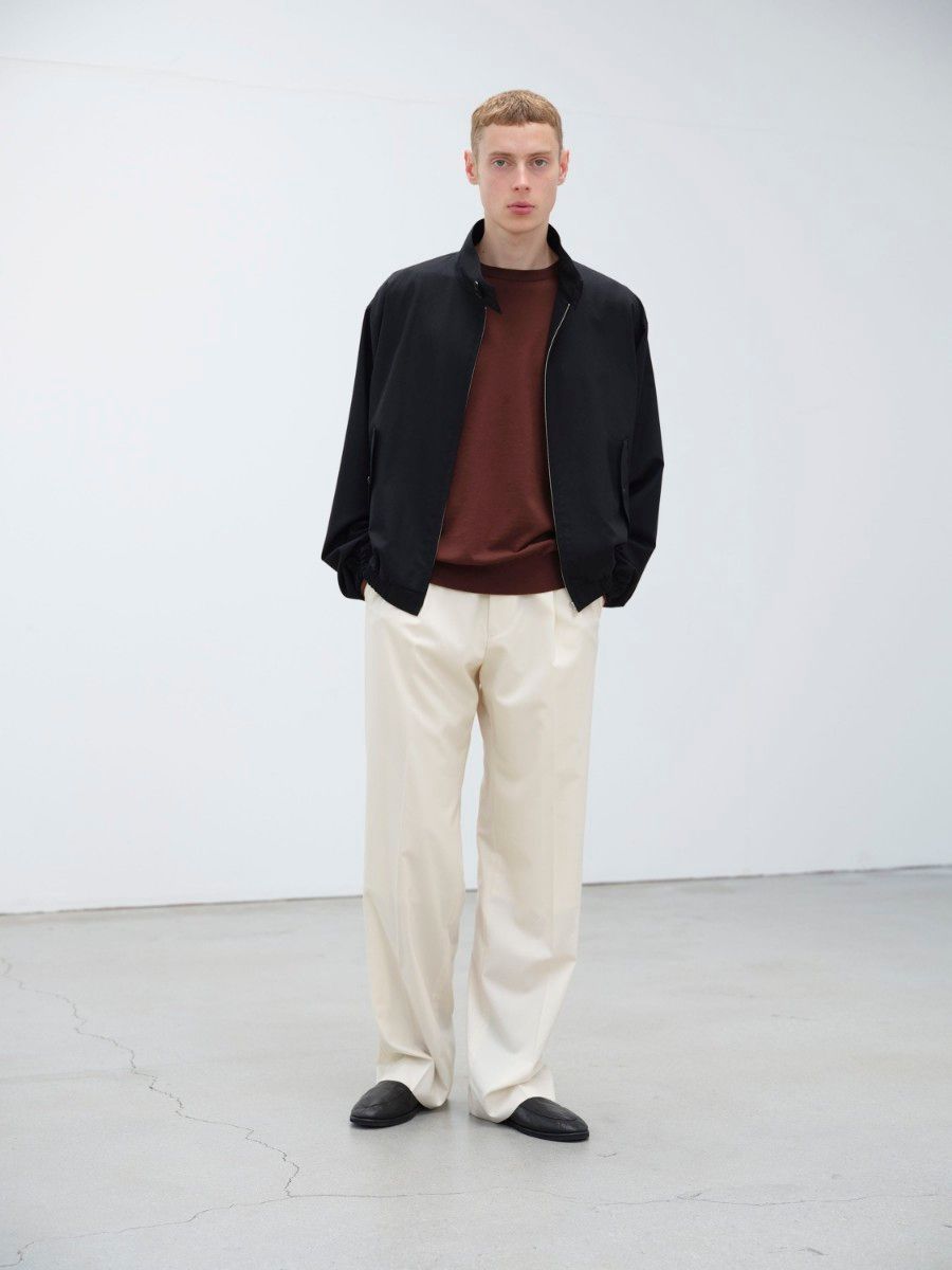 AURALEE 25SS サイズ4 SUPER FINE TROPICAL WOOL ZIP BLOUSON AURALEE 25SS サイズ4 SUPER FINE TROPICAL WOOL ZIP BLOUSON