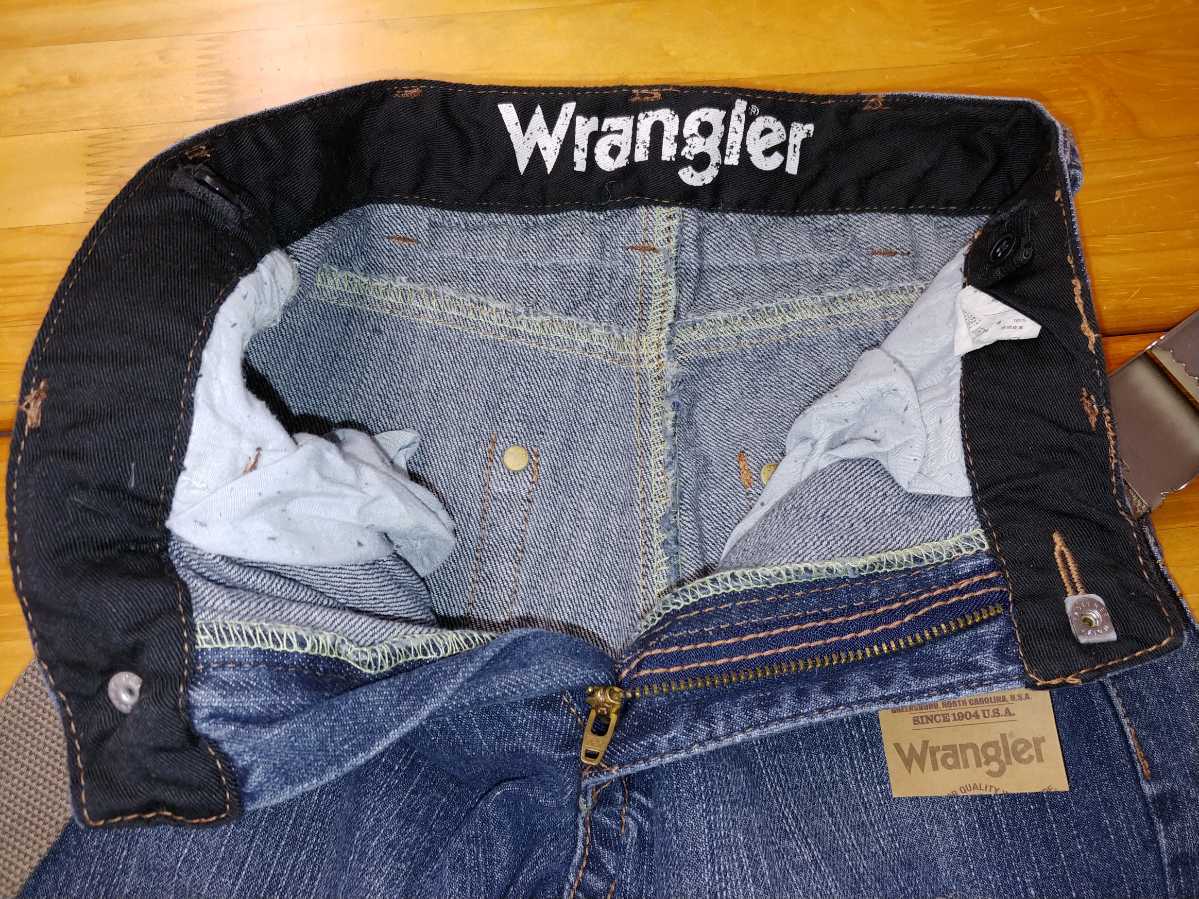 [ новый товар не использовался с биркой ]Wrangler( Wrangler )* размер 150* мужчина . Denim (GI ремень есть )*QUAL: хлопок 100%*Col: голубой 