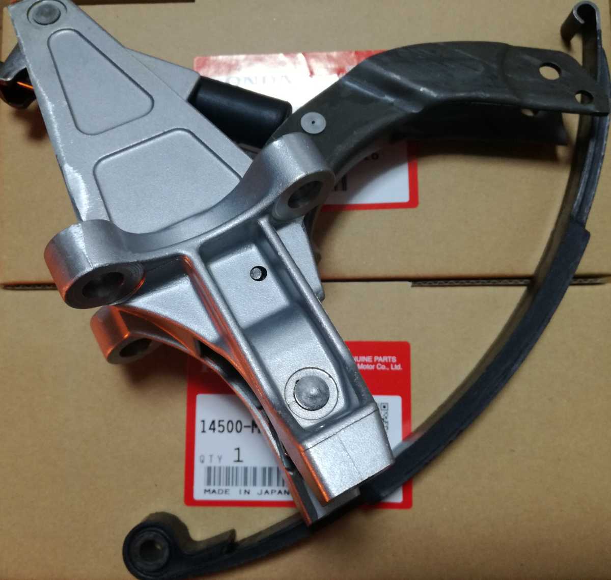ペイペイHONDA 純正 新品 CBX400F エンジン カムチェーン テンショナー