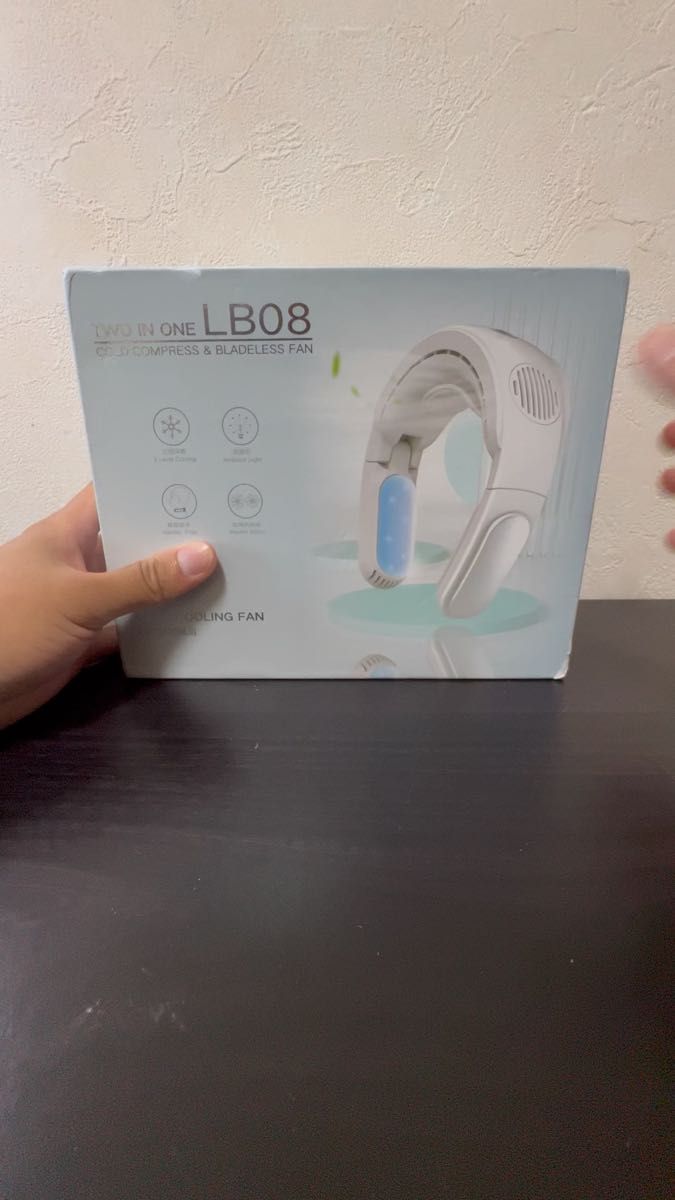 LB08 ネックファン デュアルテクノロジー搭載のポータブルクーラー