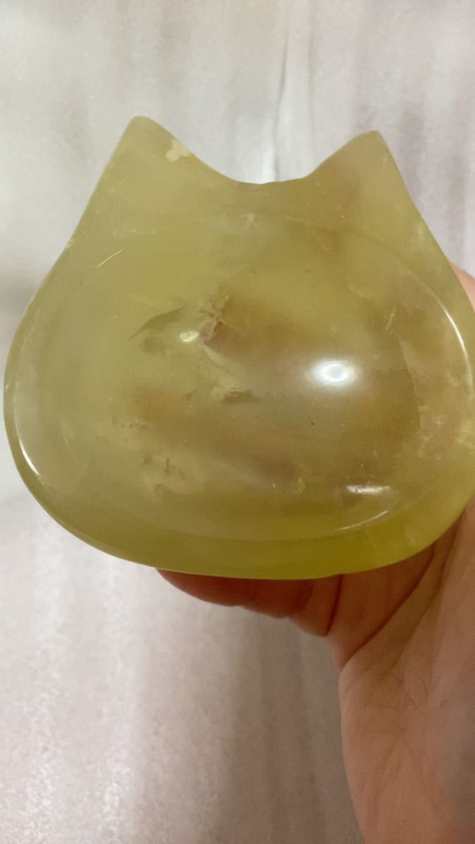 最終赤字覚悟!高品質【現地から1点のみ入荷】虹いりシトリン猫の形の置物 イエロー インテリア※水晶細石もおまけ付き※