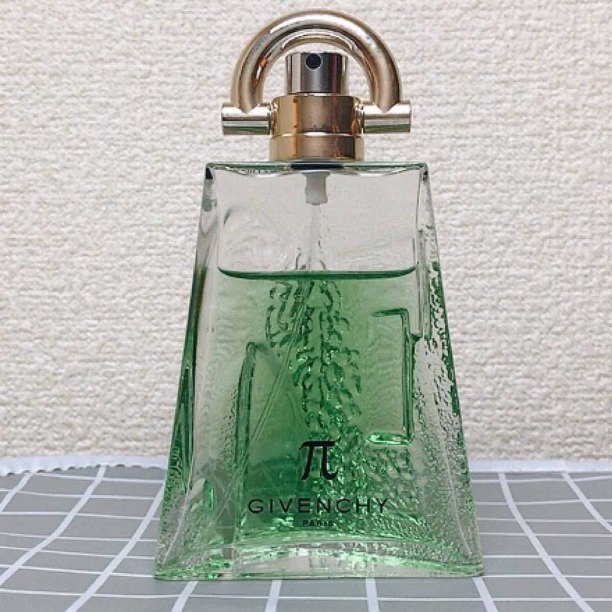 Paypayフリマ ジバンシー パイ フレッシュ 50ml Paypayフリマ ジバンシー パイ フレッシュ 50ml