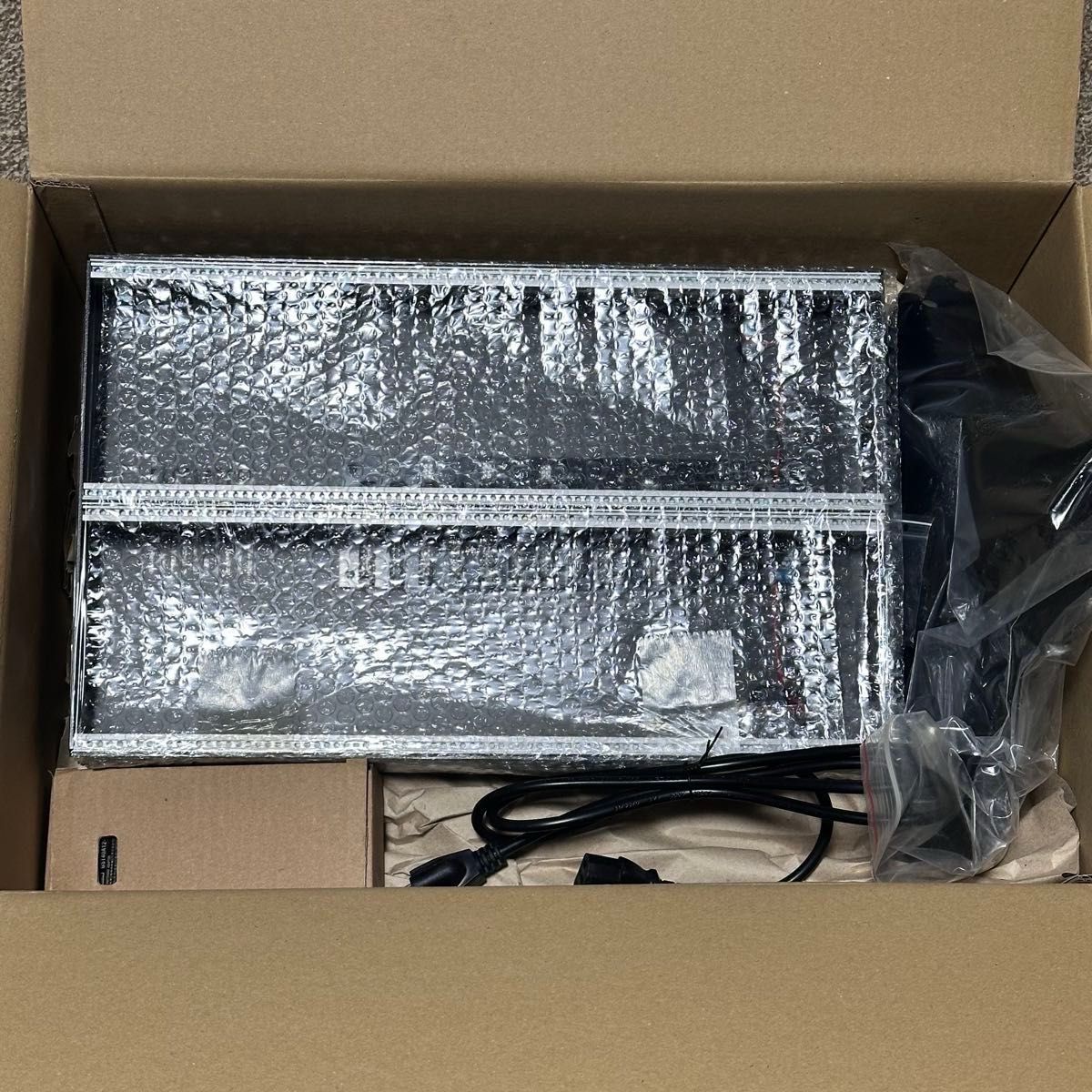 未使用品 Erica Synths 2x84HP 電源付きユーロラックケース 未使用品 Erica Synths 2x84HP 電源付きユーロラックケース