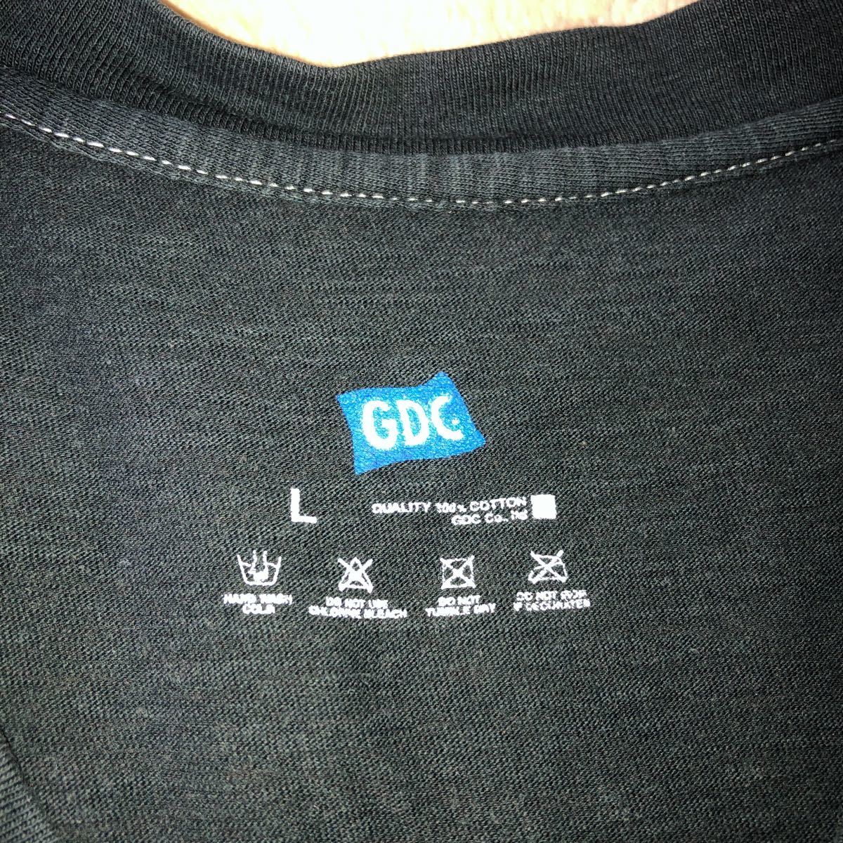 GDC ジーディーシー　サイズL ブラック　カットソー_画像4