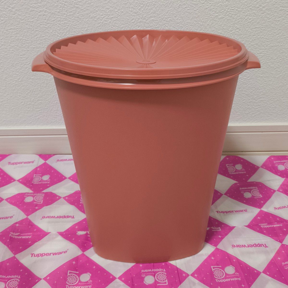 タッパーウェア マキシクイーンデコレーター サーモン Tupperware