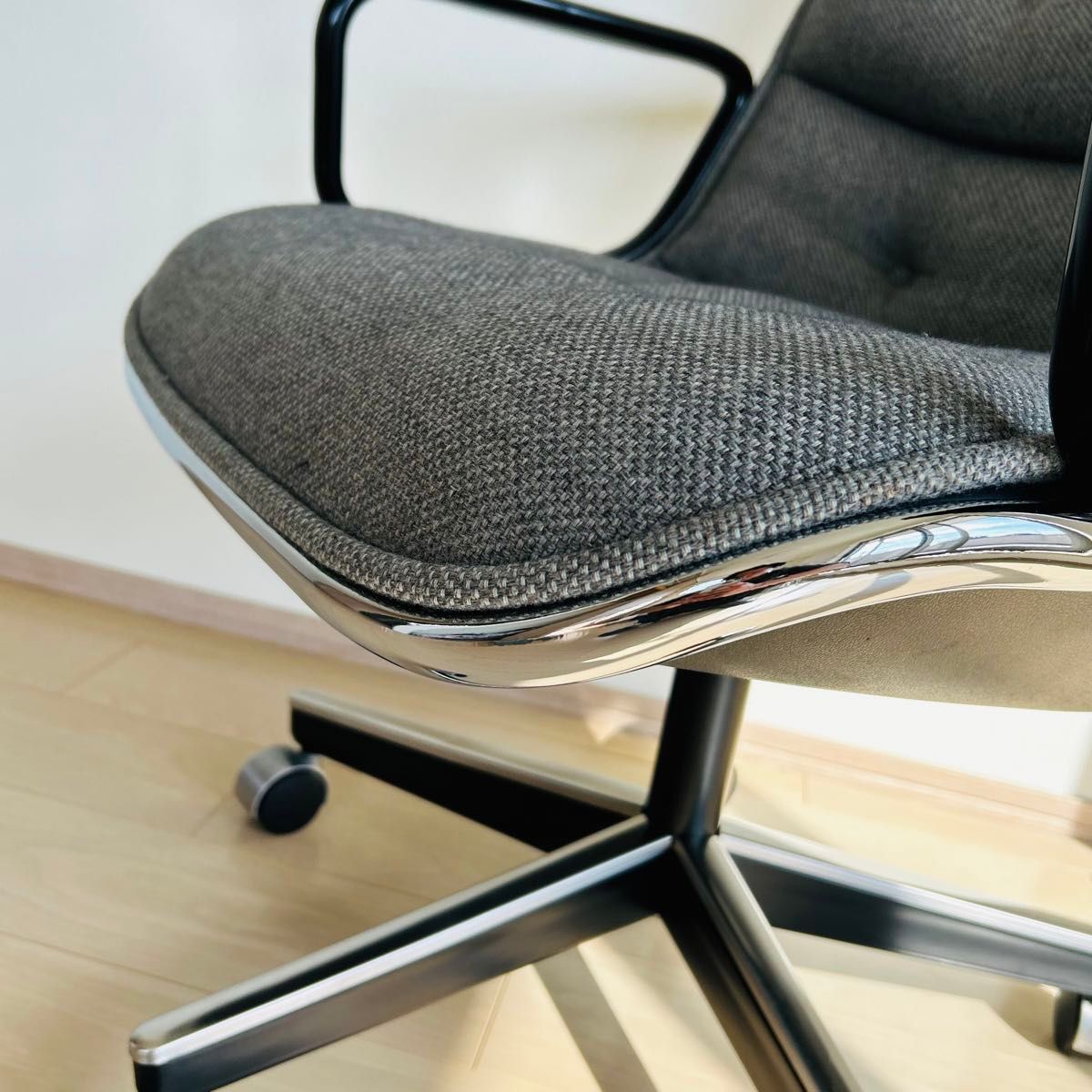 送料込み【美品】Knoll ポロックチェア Knoll Pollock Chair 送料込み【美品】Knoll ポロックチェア Knoll Pollock Chair