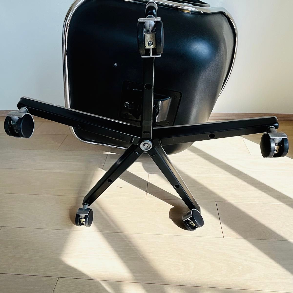 送料込み【美品】Knoll ポロックチェア Knoll Pollock Chair 送料込み【美品】Knoll ポロックチェア Knoll Pollock Chair