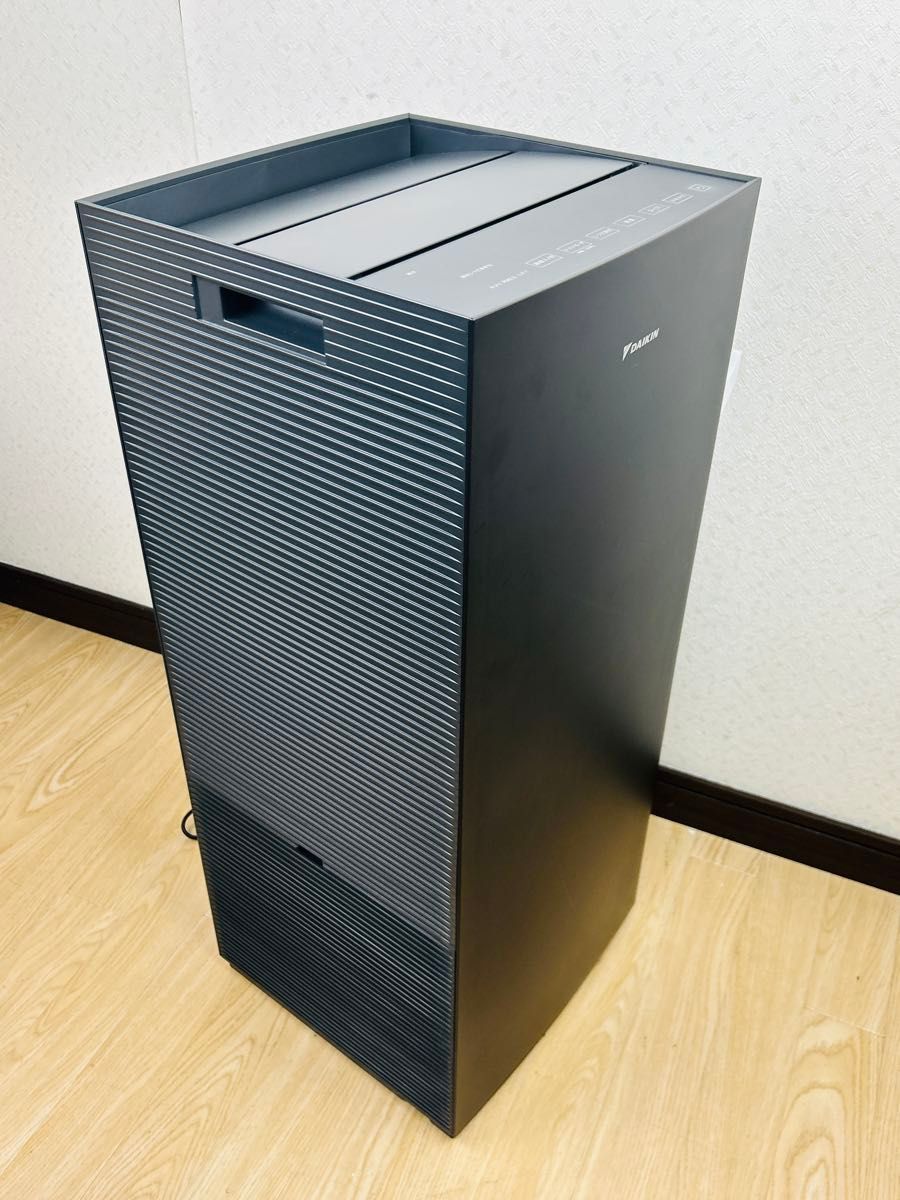 DAIKIN ダイキン 加湿空気清浄機 MCK70ZE2-T 花粉対策 大型 DAIKIN ダイキン 加湿空気清浄機 MCK70ZE2-T 花粉対策 大型