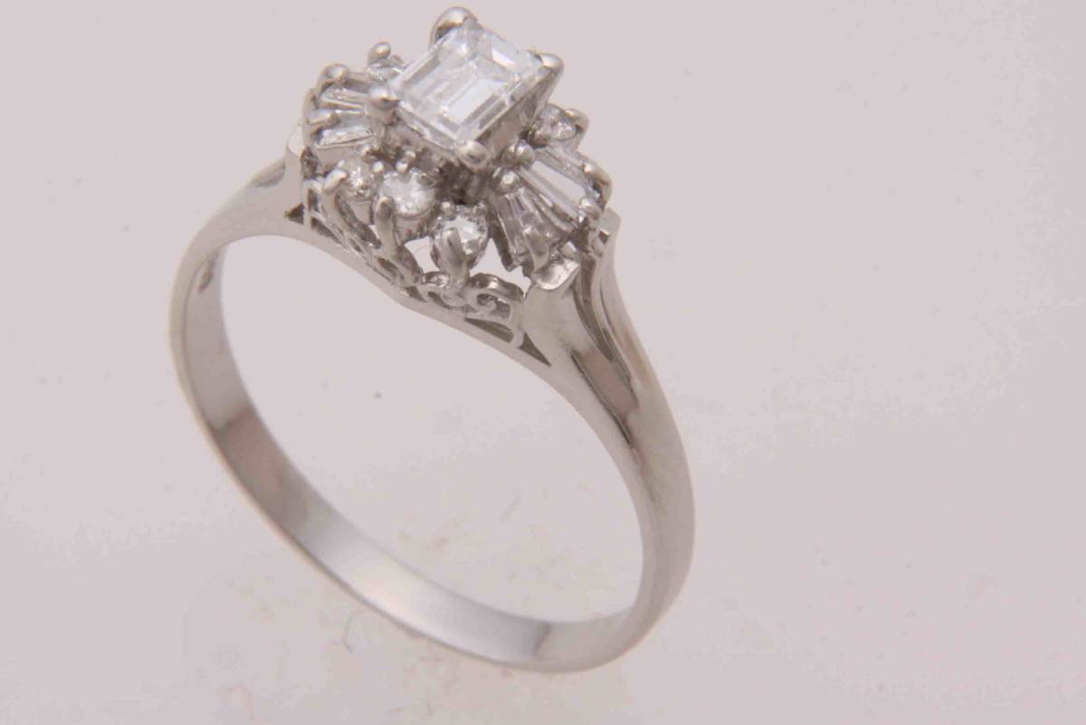 驚きの値段】 SI1クラス Dカラー 0.260ct 鑑定書付 0.2カラット リング