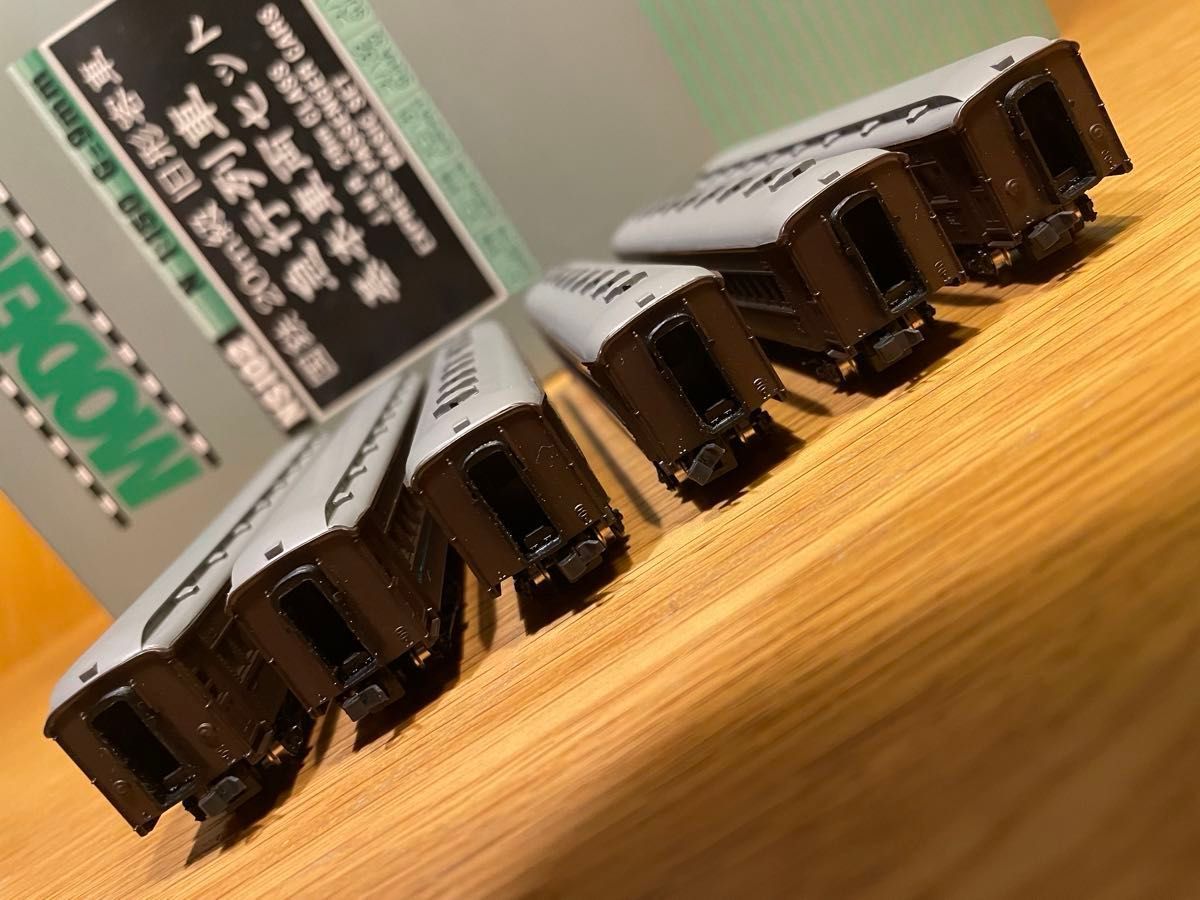 国鉄20m級旧形客車 急行列車基本車両セット(6両セット) MODEMO N 国鉄20m級旧形客車 急行列車基本車両セット(6両セット) MODEMO N