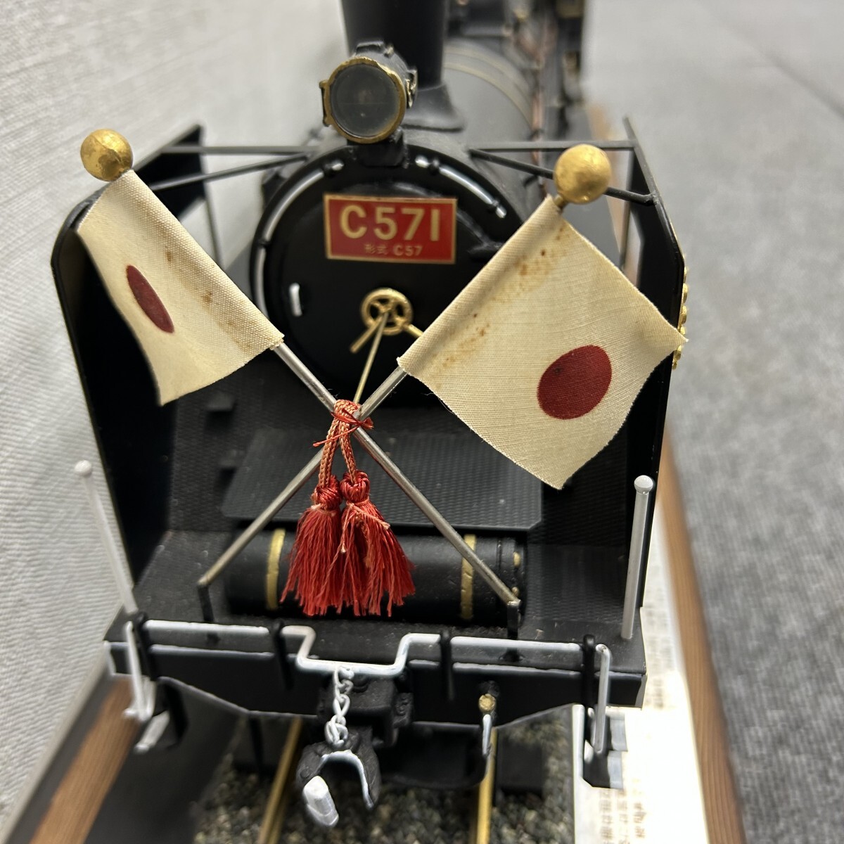 美品!昭和天皇 お召列車 菊の御紋 貴婦人 国鉄 蒸気機関車 C57 美品!昭和天皇 お召列車 菊の御紋 貴婦人 国鉄 蒸気機関車 C57